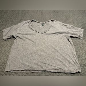 Women’s Wild Fable size M v neck tshirt